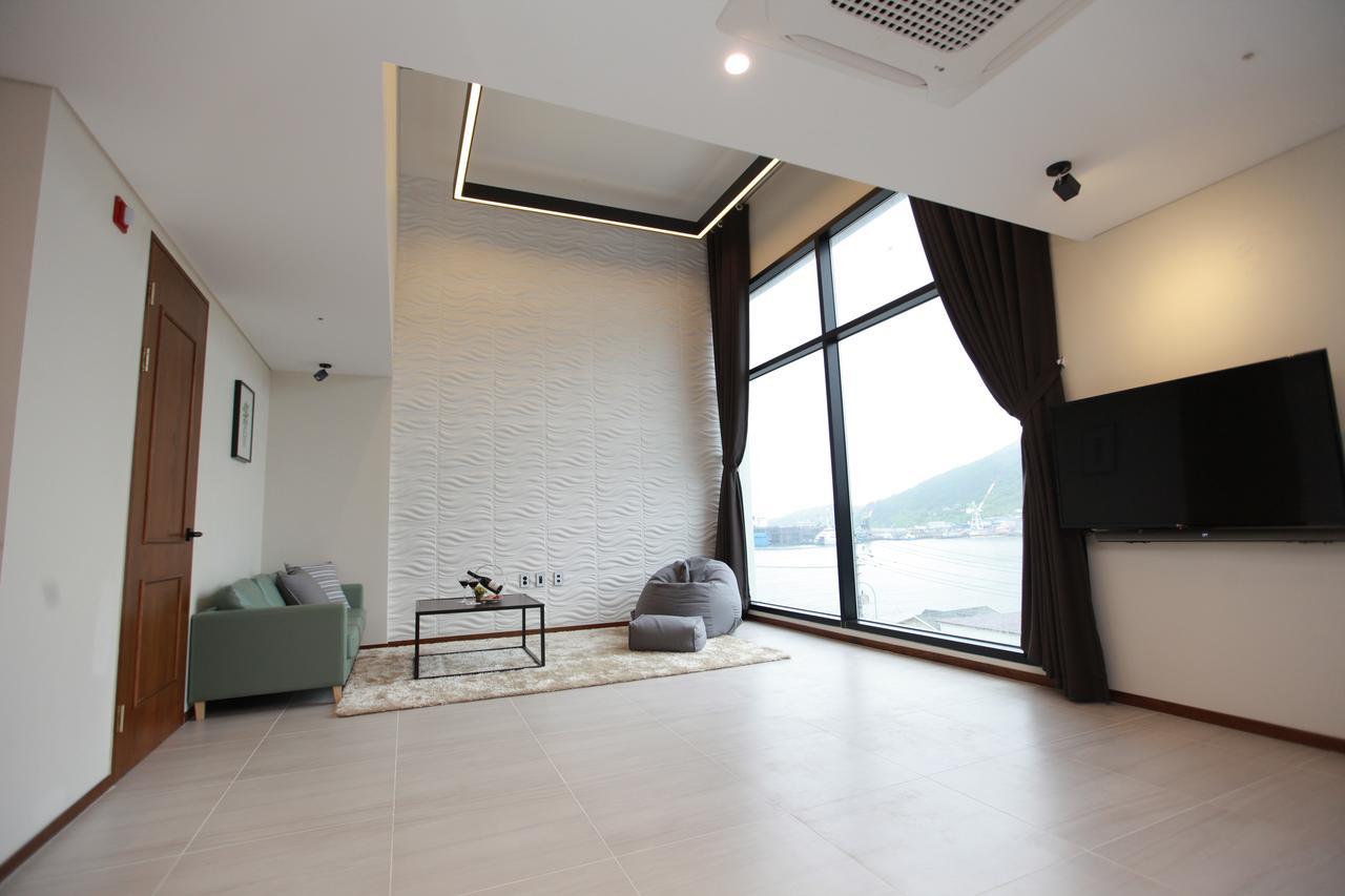 Gite Pension Yeosu Exterior photo