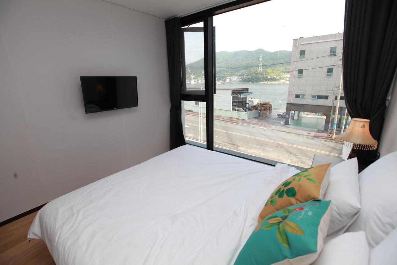 Gite Pension Yeosu Exterior photo